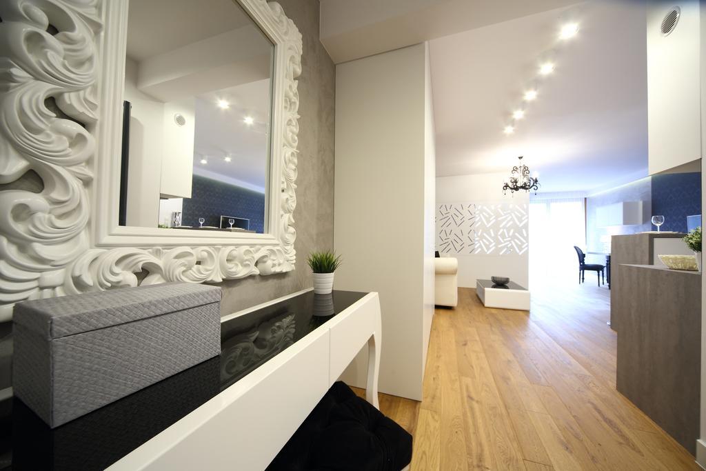 Old Town Friendhouse Apartments Krakow Ngoại thất bức ảnh