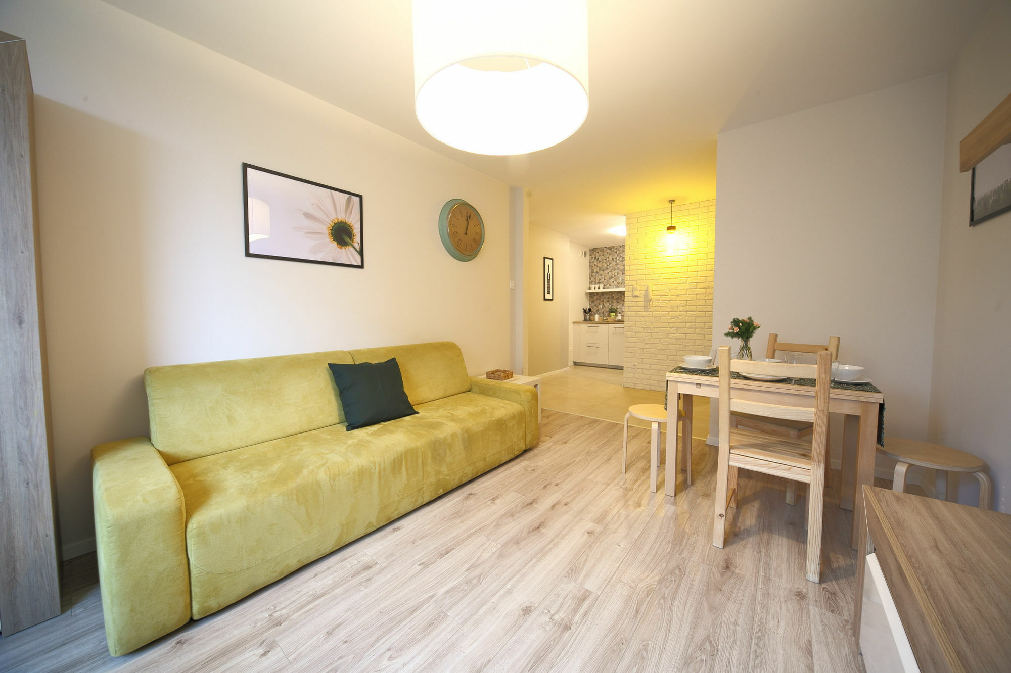 Old Town Friendhouse Apartments Krakow Ngoại thất bức ảnh
