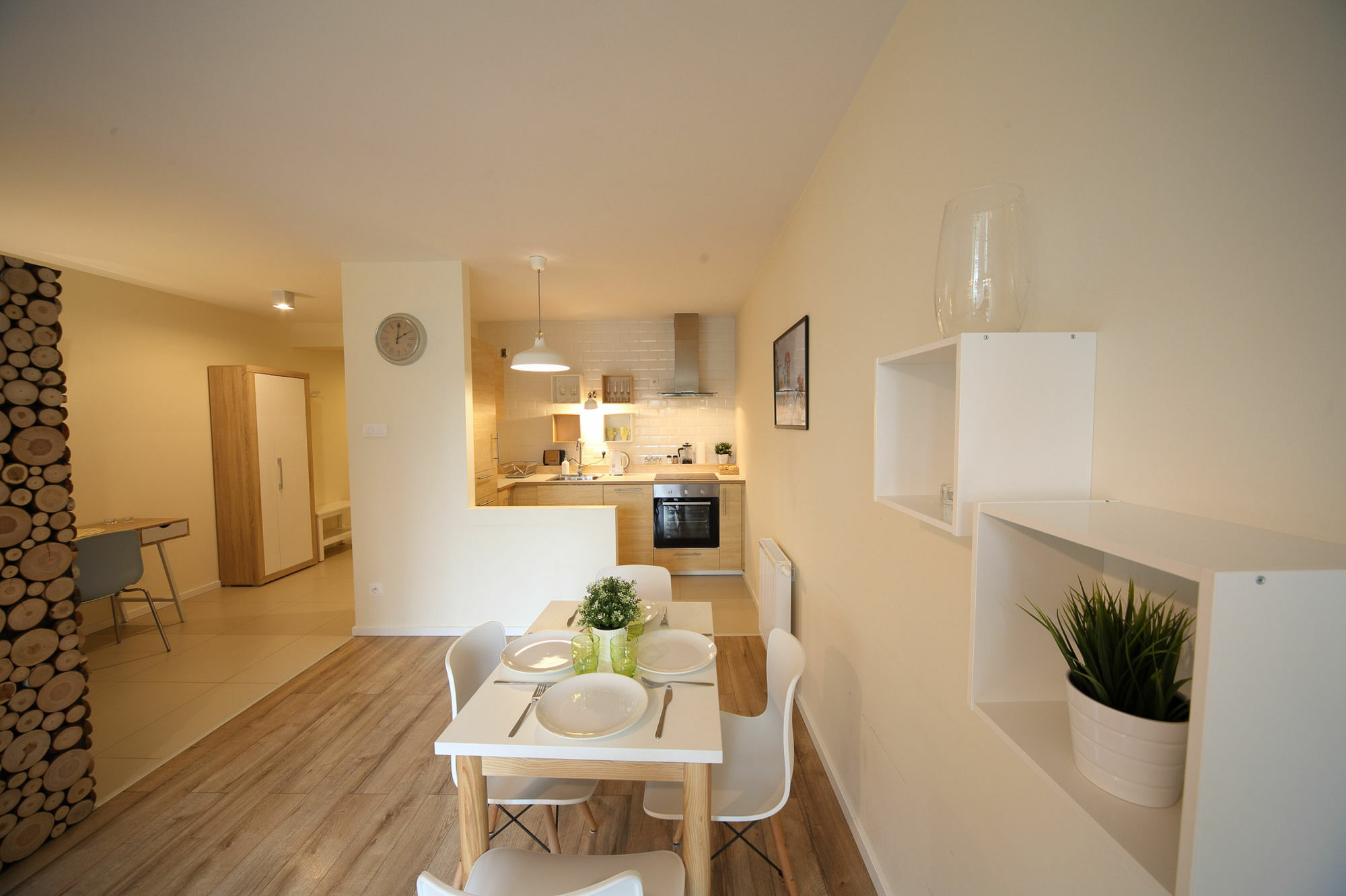 Old Town Friendhouse Apartments Krakow Ngoại thất bức ảnh