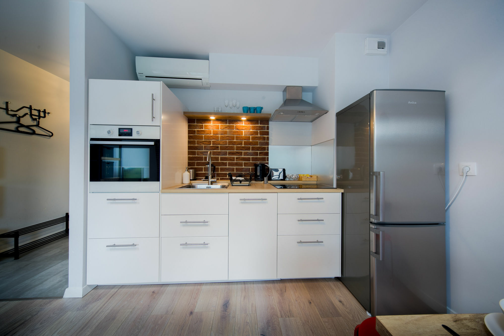 Old Town Friendhouse Apartments Krakow Ngoại thất bức ảnh