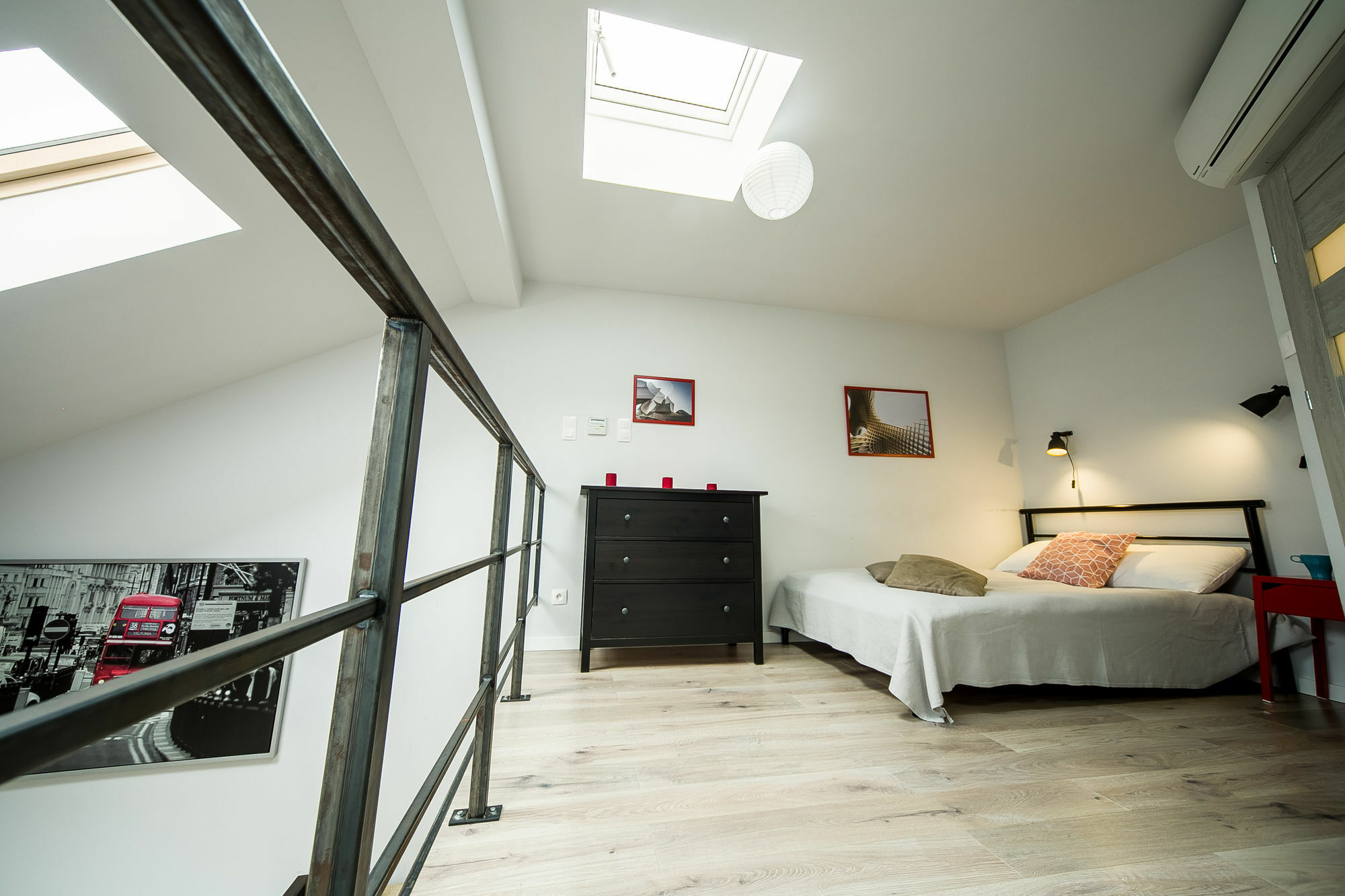 Old Town Friendhouse Apartments Krakow Ngoại thất bức ảnh